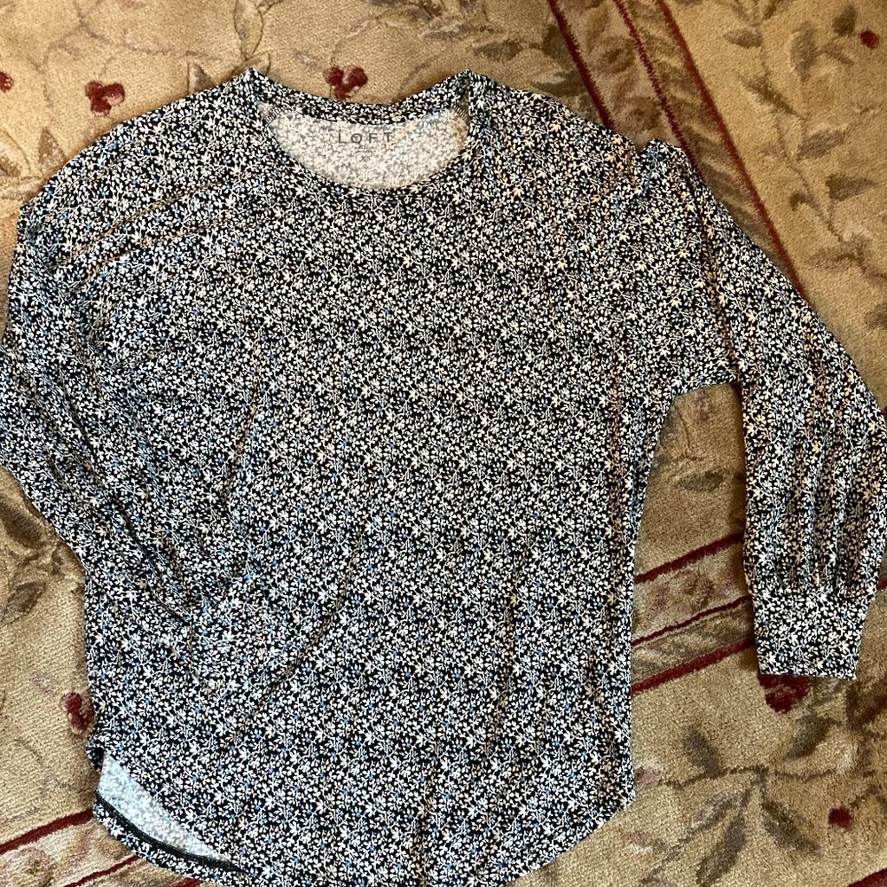 NWOT LOFT Rayon Floral Long Sleeve Top Super Soft!